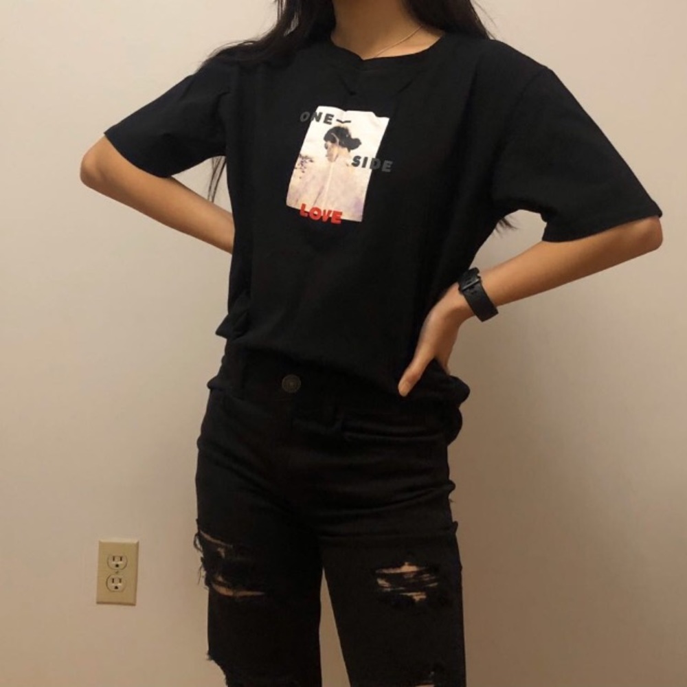 🔥 Graphic tee